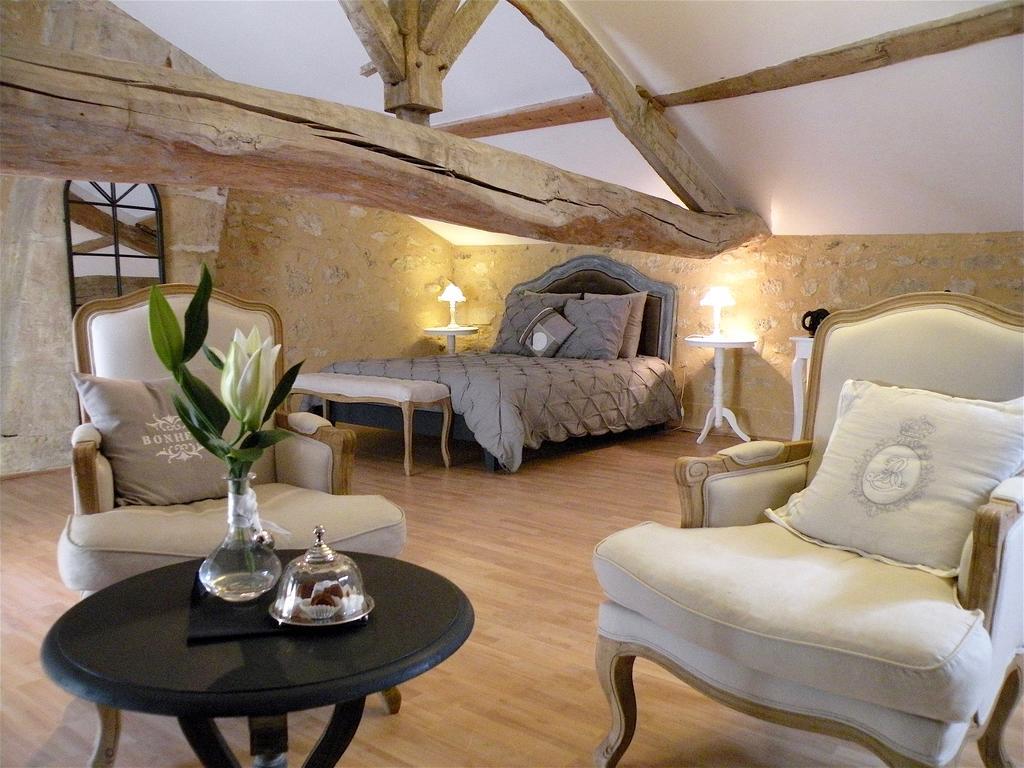 Moulin De Rioupassat Chambres D'Hotes De Charme Rauzan ภายนอก รูปภาพ