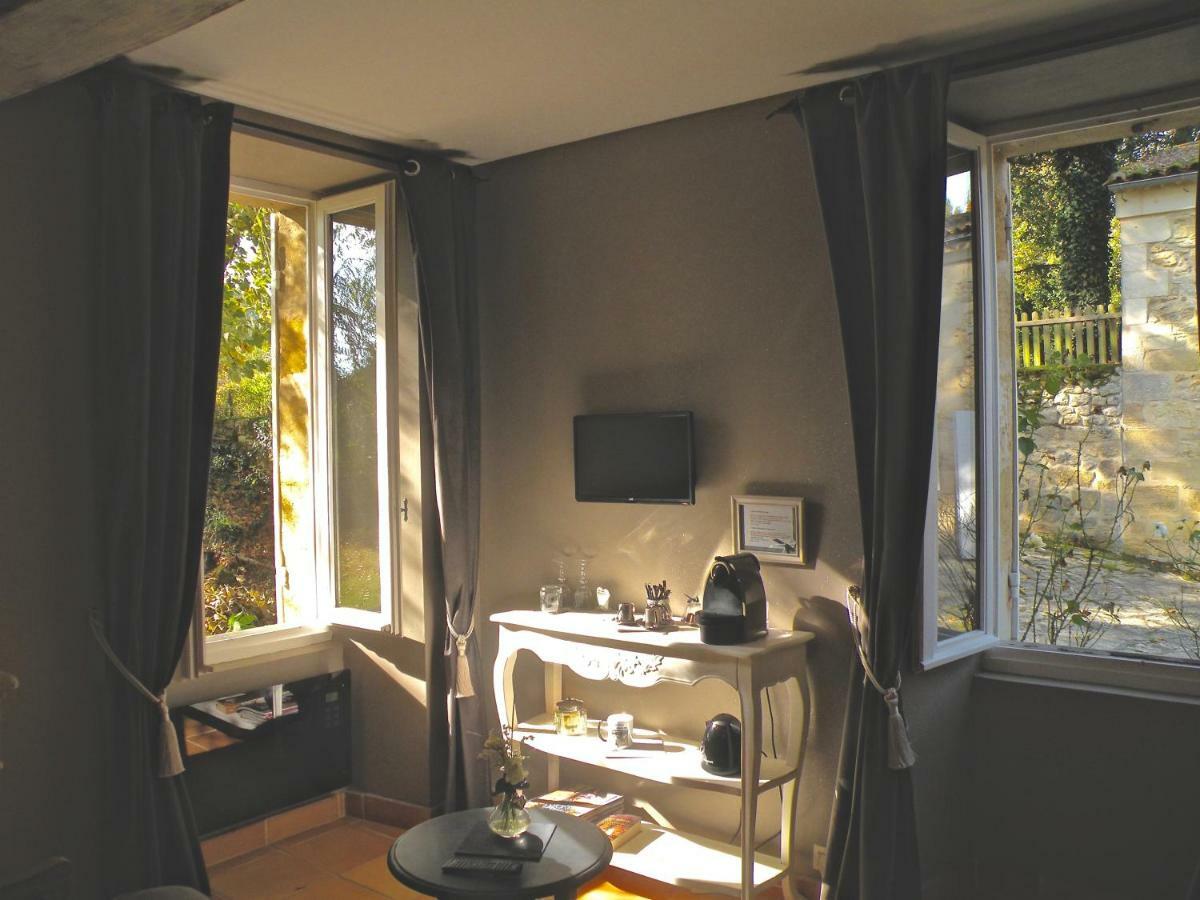 Moulin De Rioupassat Chambres D'Hotes De Charme Rauzan ภายนอก รูปภาพ