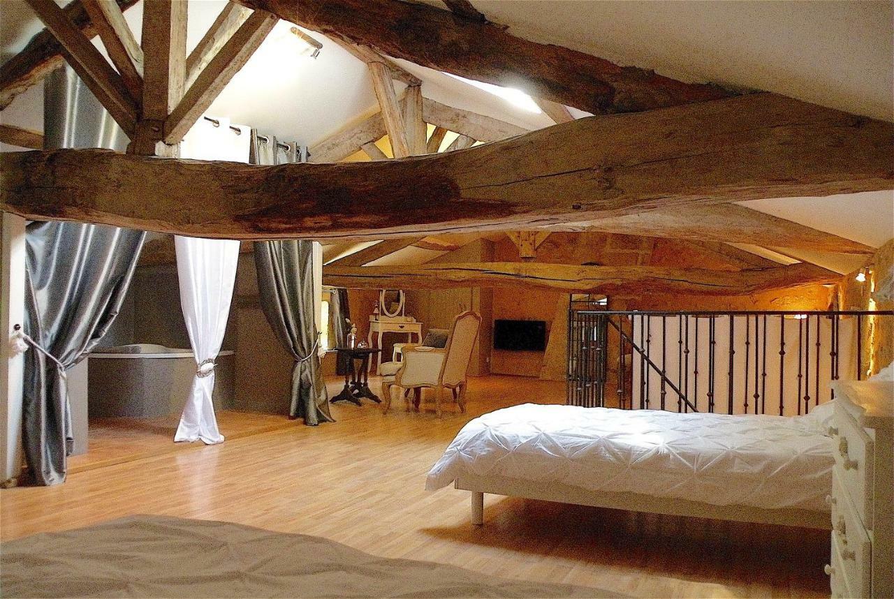 Moulin De Rioupassat Chambres D'Hotes De Charme Rauzan ภายนอก รูปภาพ