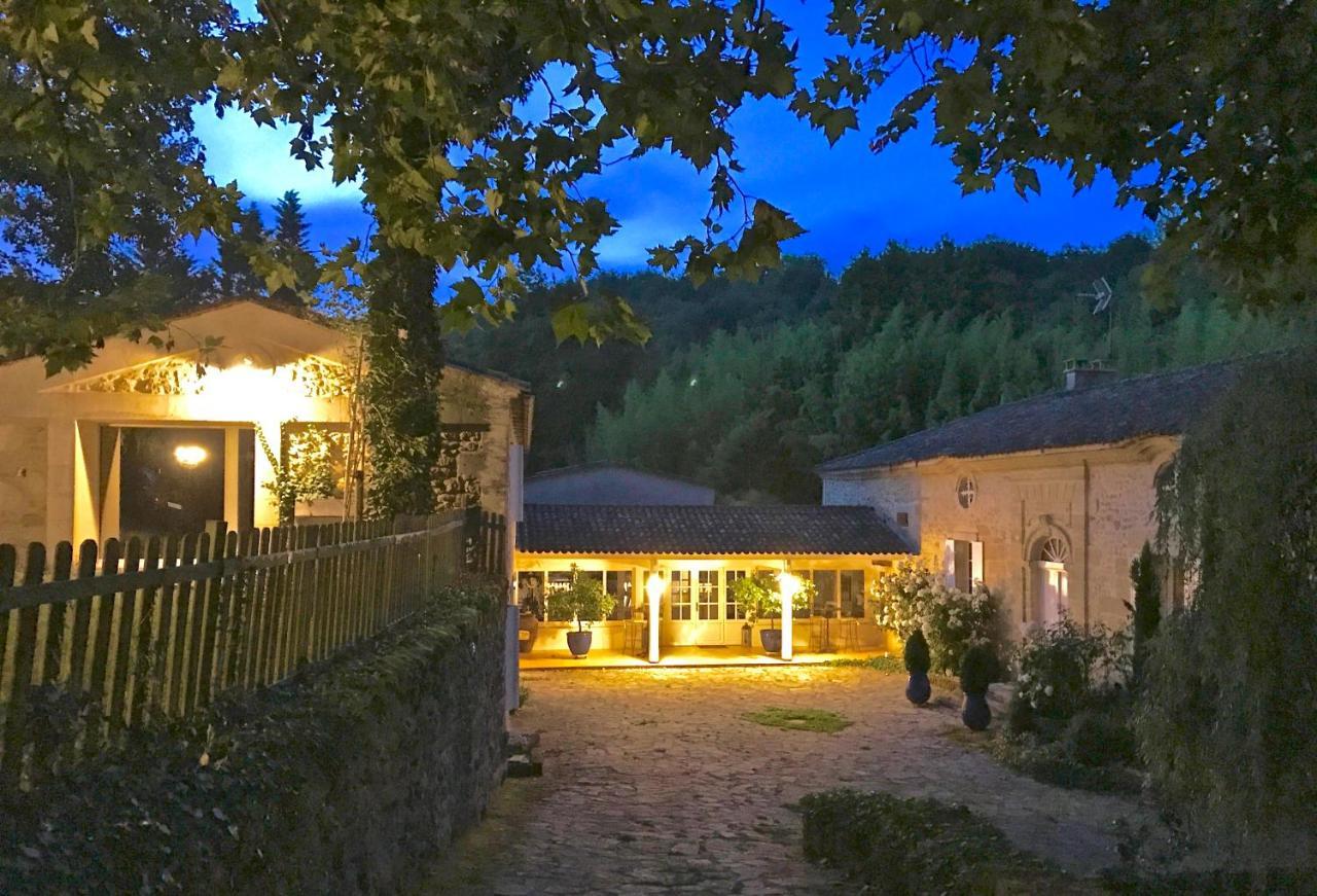 Moulin De Rioupassat Chambres D'Hotes De Charme Rauzan ภายนอก รูปภาพ
